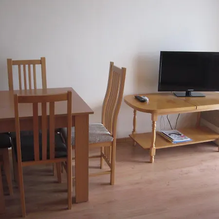 Aparthotel Chateau Aheloy Pomorie