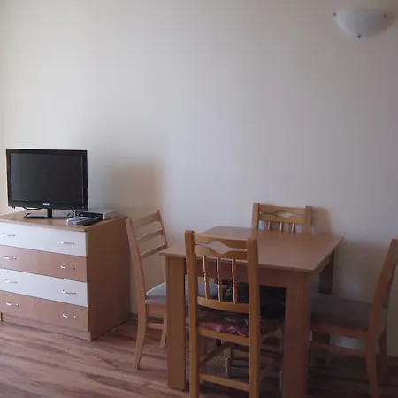 Hotel de apartamente Chateau Aheloy Pomorie