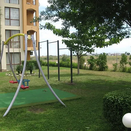 شقة فندقية Chateau Aheloy بوموري
