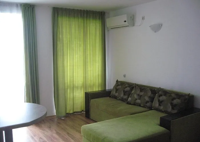 Chateau Aheloy Gmina Pomorie